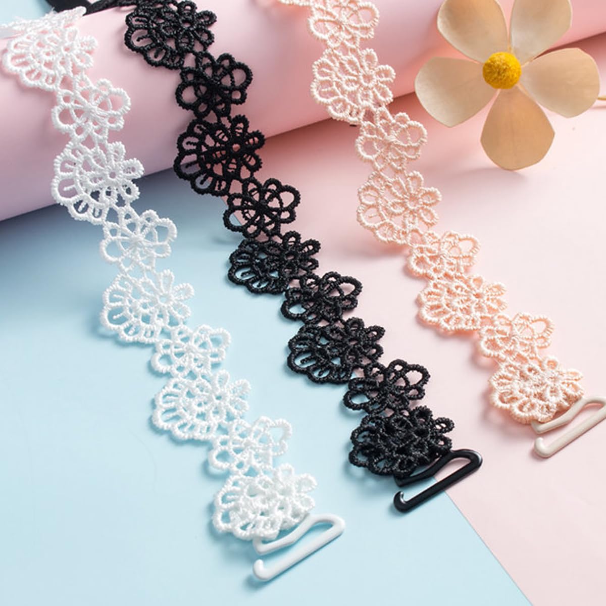 MAYCREATE 3 Pairs Bra Straps for Women, Stretchy Flower Lace Bra Strap, Adjustable Slim Underwear Strap, Replacement Shoulder Detachable Bra Straps for Strapless Dress Multicolour