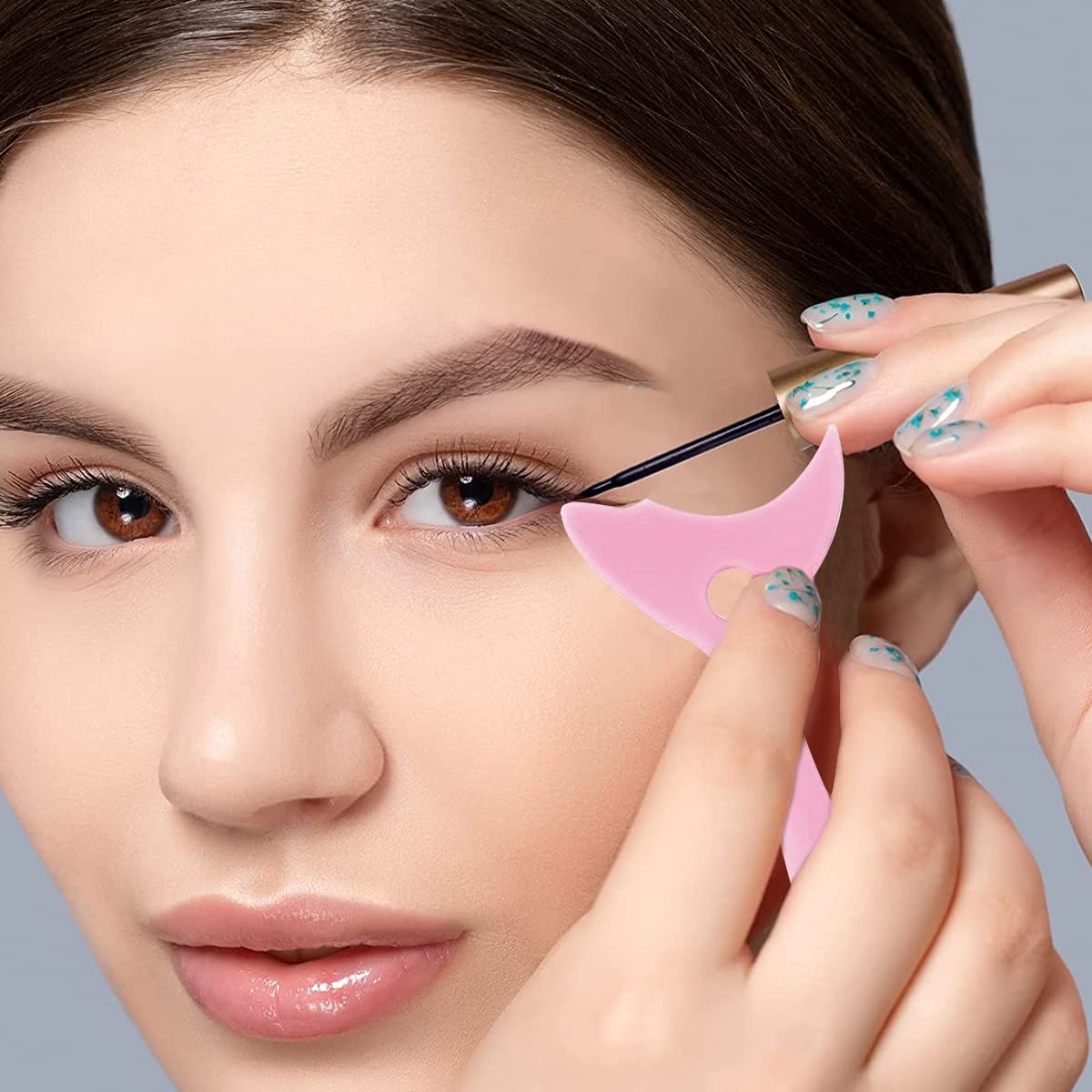 MAYCREATE Mascara Eyelash Shield Applicator Guard Tool, 3 in 1 Reusable Silicone Auxiliary Eyeliner Eyelash Guide Mask Scraper Makeup Tool for Beginners - Pink