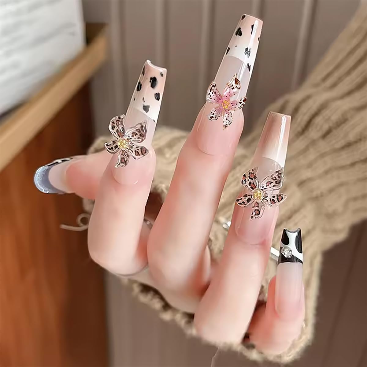 MAYCREATE Nail Charms for DIY Nail Art featuring 24PCS 3D Alloy Hearts Stars & Bows | Reusable Rhinestone Decorations